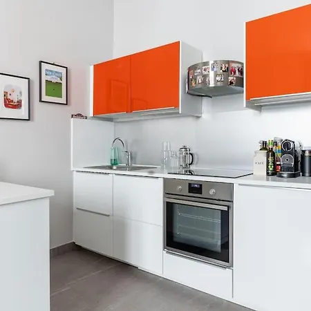 Apartment Magnifique Colisee Paris